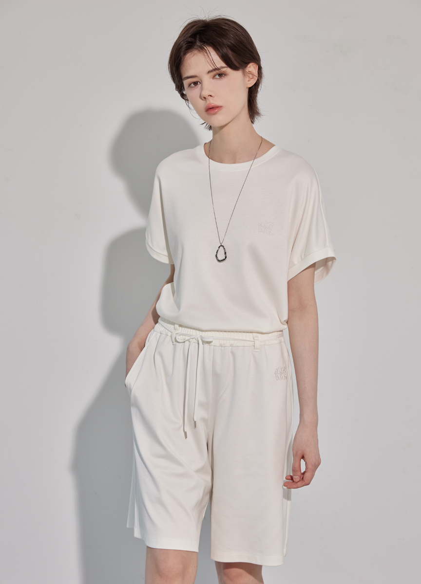 柔挺刺繡短袖棉衫